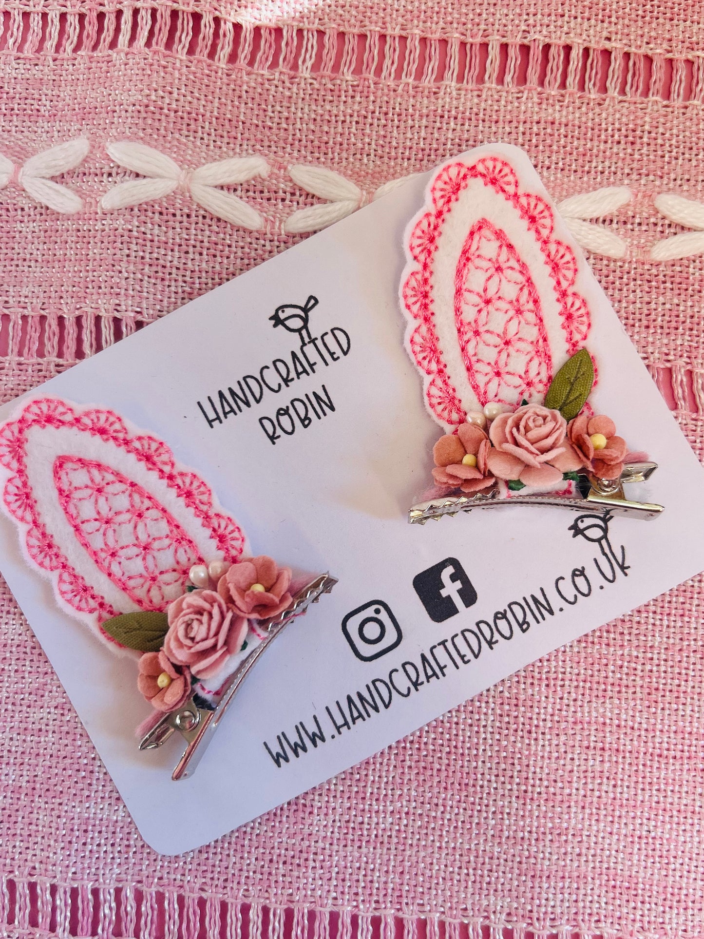 Pink Floral Bunny Clip Set.