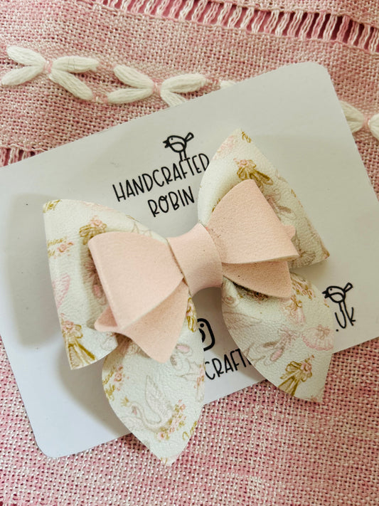 Ballerina Pinch