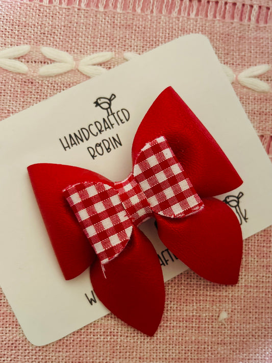 Red Gingham Pinch